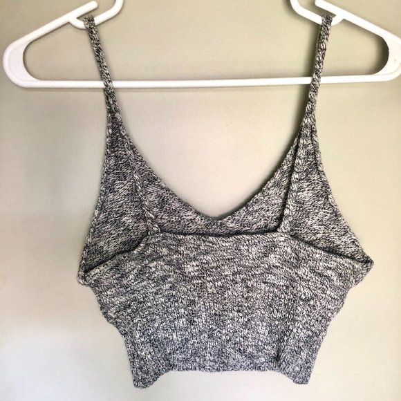 Debut White and Grey Knit Cropped Tank - Picture 3 of 4